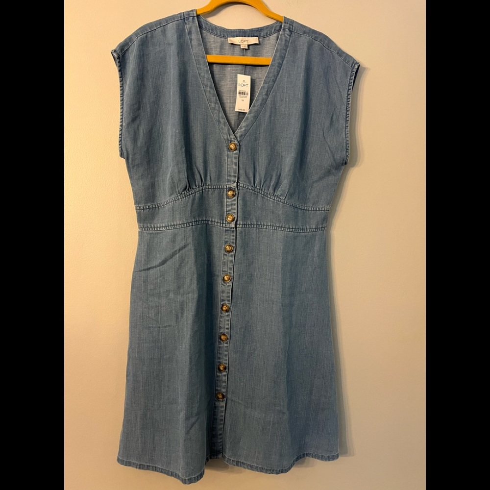 Loft dress 👗